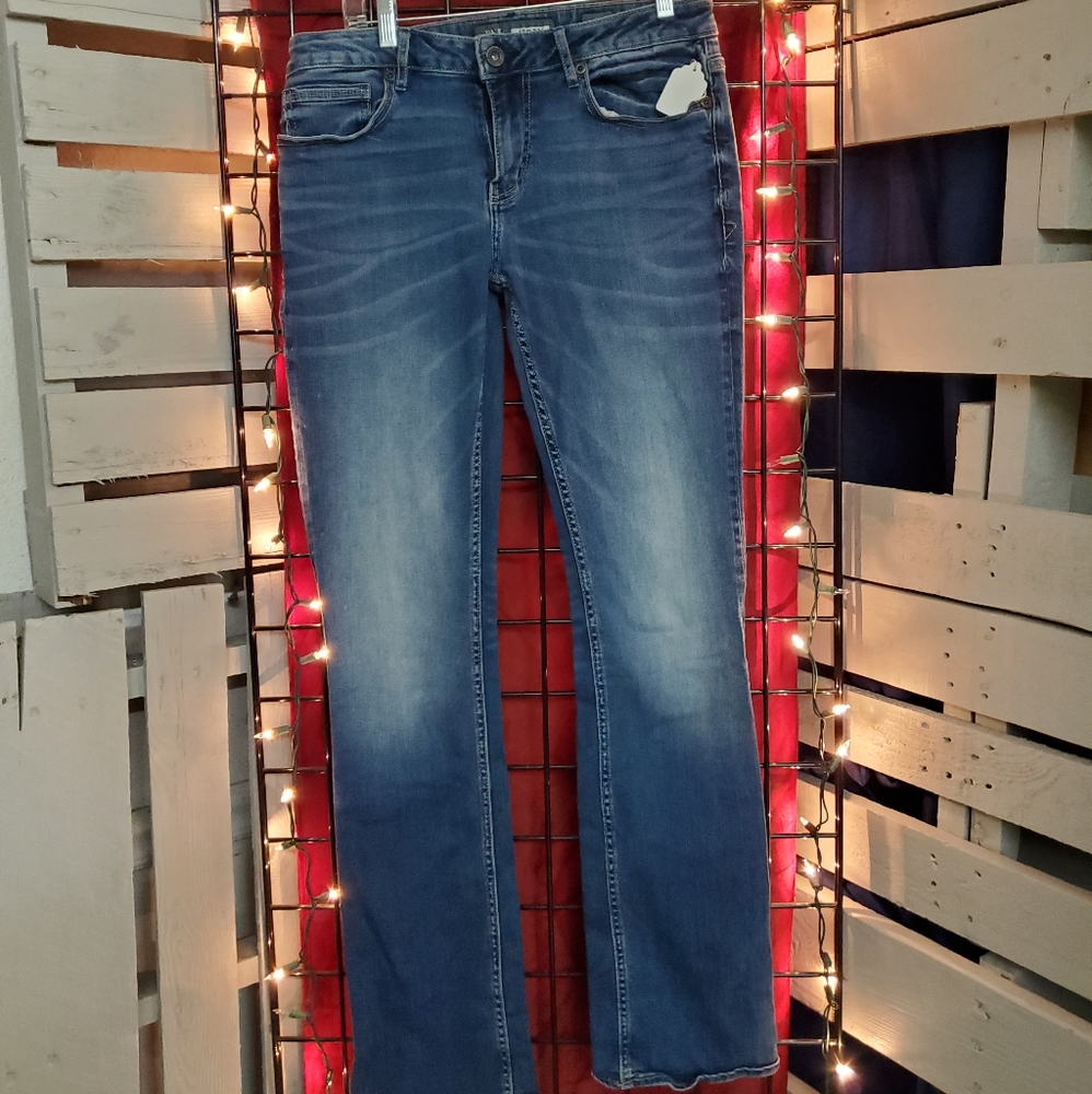 Bke Aiden size 32xl